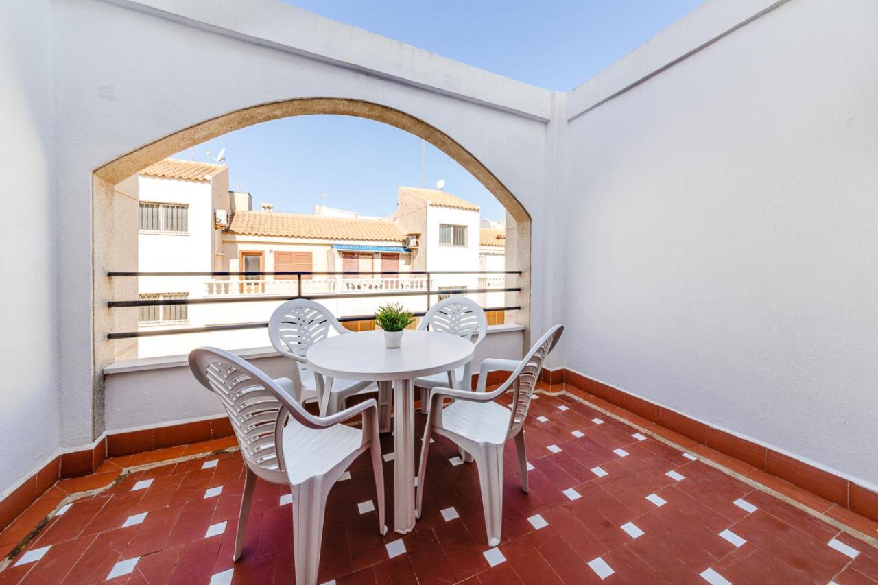 Cozy Apartment Near The Sea Torrevieja Exteriör bild