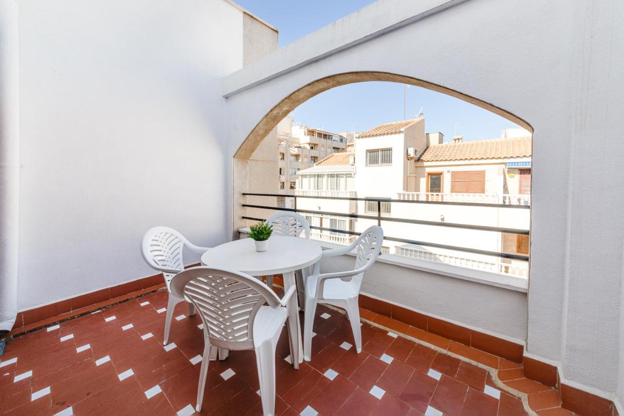 Cozy Apartment Near The Sea Torrevieja Exteriör bild